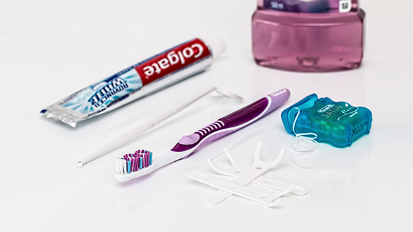 Dental Kit with toothpaste dental floss